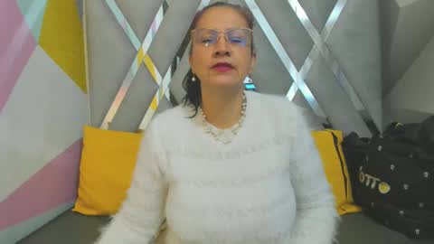 Snapshot of mulan_sexy01 chatting on October 2025 01:34:01 PM Mulan online show from October 2025 01:34:01 PM