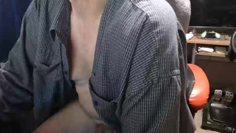 mulldoon1950 online show from December 2025 12:58:02 PM