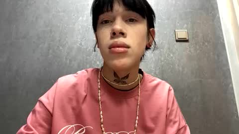 Polik online show from November 2025 10:51:01 PM