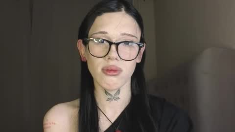 Polik online show from March 2026 07:52:01 PM