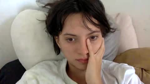 Snapshot of munchi_ chatting on January 2025 01:57:01 PM   online show from January 2025 01:57:01 PM