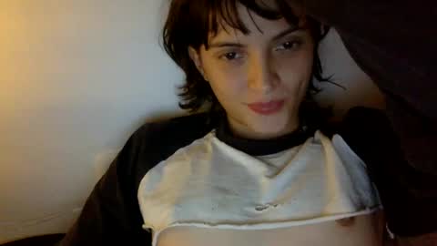 Snapshot of munchi_ chatting on February 2025 11:19:02 PM   online show from February 2025 11:19:02 PM