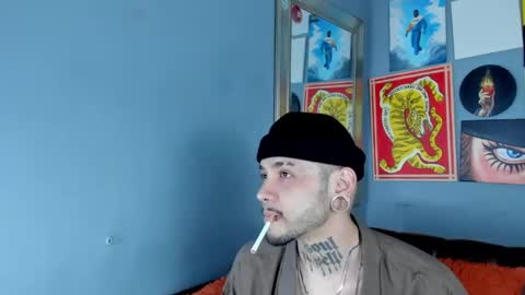 Snapshot of murdockh chatting on May 2026 06:08:01 AM murdok online show from May 2026 06:08:01 AM