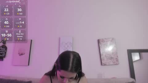 muriell_69 online show from September 2025 06:13:01 PM