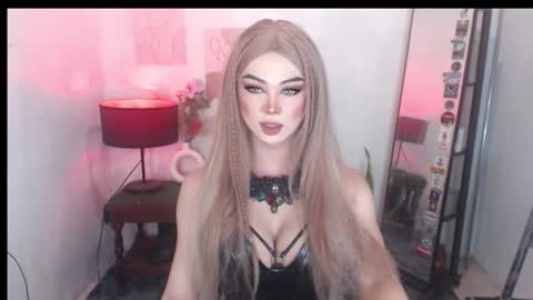 Snapshot of murphy_bitches chatting on October 2025 03:18:02 PM MURPHY online show from October 2025 03:18:02 PM