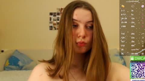 Snapshot of murrrworren chatting on January 2025 06:32:02 PM Mira online show from January 2025 06:32:02 PM