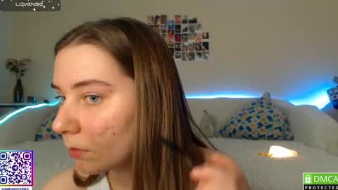 Snapshot of murrrworren chatting on February 2025 11:53:01 PM Mira online show from February 2025 11:53:01 PM