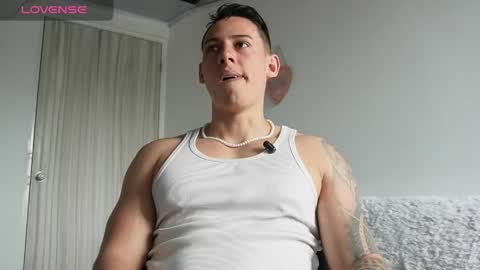 Snapshot of muscle_king_cum chatting on May 2026 02:45:01 PM muscle_king_cum online show from May 2026 02:45:01 PM