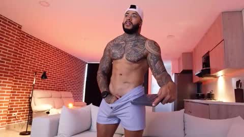 Nick online show from November 2025 01:13:01 PM