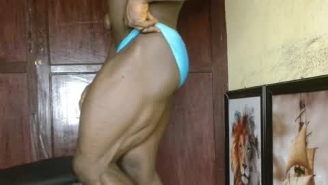 musclegod23 online show from February 2026 02:38:02 PM