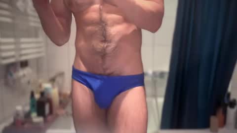 musclehair3 online show from February 2025 11:21:02 PM