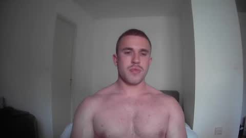 Snapshot of muscleshow00 chatting on February 2025 04:10:01 PM muscleshow00 online show from February 2025 04:10:01 PM