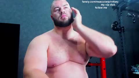 Snapshot of muscularjohnforu chatting on July 2026 06:38:02 AM click icon for peach online show from July 2026 06:38:02 AM