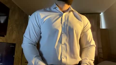 muscularjuggler online show from March 2026 01:44:02 AM