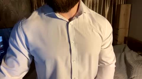 muscularjuggler online show from March 2026 12:41:01 PM