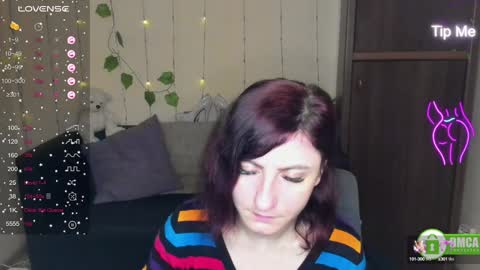 Snapshot of muse_kitty_jenia chatting on January 2025 07:00:02 PM Jenya online show from January 2025 07:00:02 PM