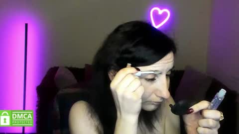 Snapshot of muse_kitty_jenia chatting on November 2025 06:28:02 PM Jenya online show from November 2025 06:28:02 PM