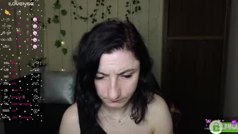 Snapshot of muse_kitty_jenia chatting on November 2025 06:51:02 PM Jenya online show from November 2025 06:51:02 PM