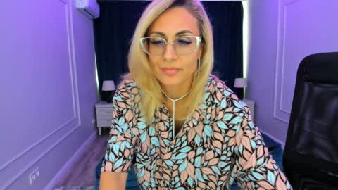 Diana online show from January 2025 11:30:02 AM