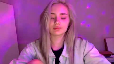 musescorner online show from February 2026 03:21:01 PM