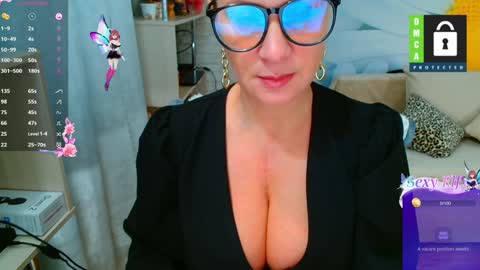 Snapshot of music_fairy chatting on January 2025 10:07:02 AM Lana online show from January 2025 10:07:02 AM