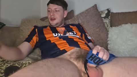 Snapshot of muzzy624406 chatting on February 2026 11:28:02 PM Muzzy online show from February 2026 11:28:02 PM