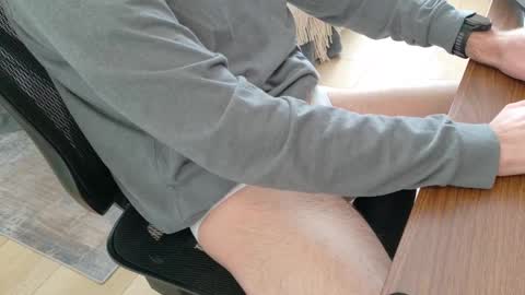 Snapshot of mwc_guy chatting on January 2025 09:50:02 PM mwc_guy online show from January 2025 09:50:02 PM