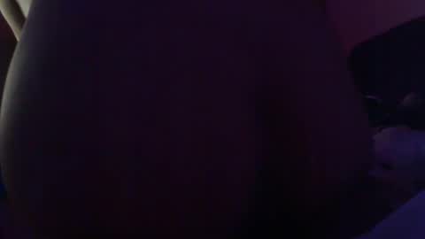 Snapshot of mweed95 chatting on May 2026 04:21:01 AM mweed95 online show from May 2026 04:21:01 AM