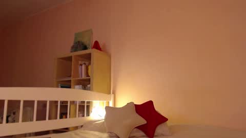 Hannah  welcome  online show from November 2025 01:56:02 PM