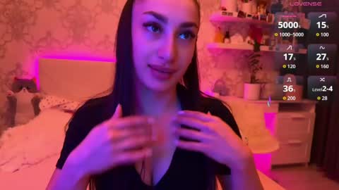 Naomi online show from June 2026 08:09:01 PM