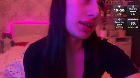 Naomi online show from June 2026 08:09:02 PM