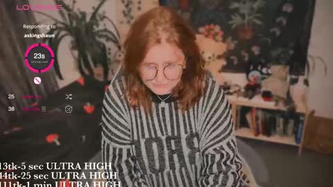 Kate online show from September 2025 10:12:01 PM