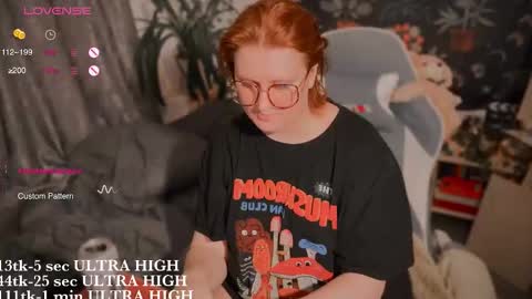 Kate online show from October 2025 10:32:02 PM