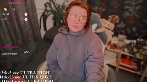 Kate online show from October 2025 10:54:02 PM