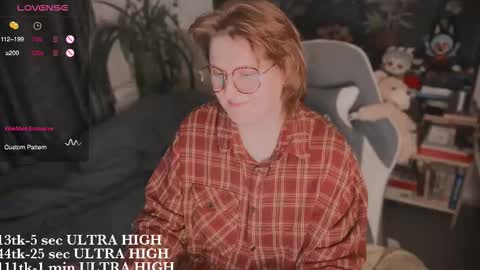 Kate online show from November 2025 10:42:02 PM