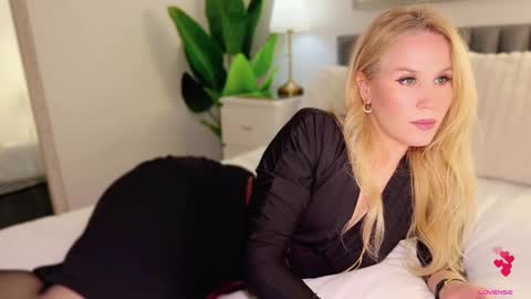 Mya-be Yours P online show from November 2025 07:07:02 PM