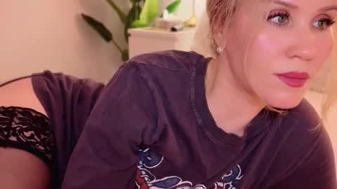 Mya-be Yours P online show from February 2026 11:08:01 PM