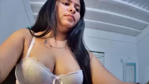 myhoney_hot online show from January 2025 12:11:02 PM