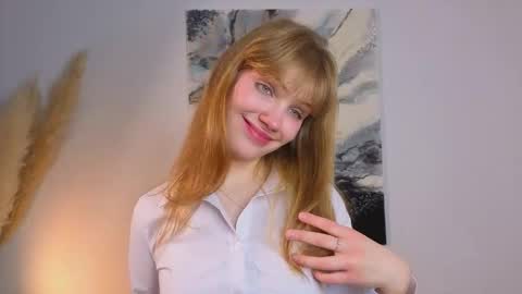 Mira  online show from October 2025 04:37:01 AM
