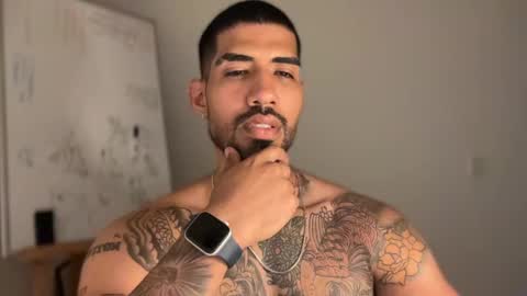 Myke esthetic online show from February 2025 12:27:01 AM