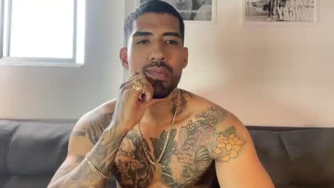 Snapshot of myke_esthetic chatting on June 2026 08:59:02 PM Myke esthetic online show from June 2026 08:59:02 PM