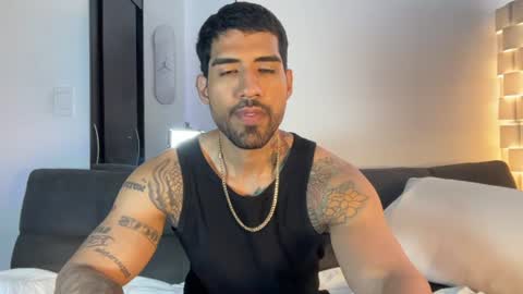 Snapshot of myke_esthetic chatting on July 2026 07:10:02 PM Myke esthetic online show from July 2026 07:10:02 PM