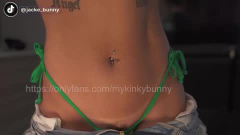 Snapshot of mykinkybunny chatting on November 2025 09:46:02 PM jacke BUNNY online show from November 2025 09:46:02 PM