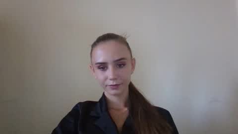 mylittle_flame online show from October 2025 10:36:01 AM