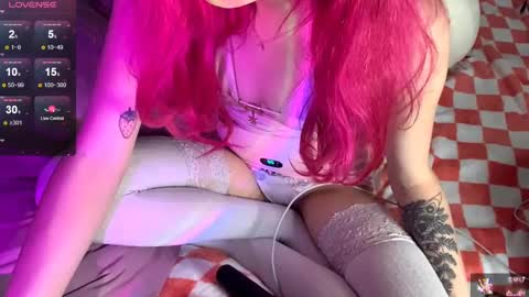 myluvekai online show from November 2025 02:49:02 PM