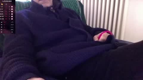 Bi sexy guy lovense hush is on private is open or password show tip if you like. online show from December 2024 11:26:01 AM