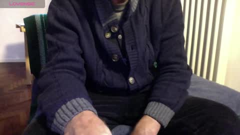 Bi sexy guy lovense hush is on private is open or password show tip if you like. online show from November 2025 08:02:01 AM