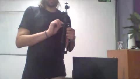 David Leon online show from June 2026 11:33:01 AM