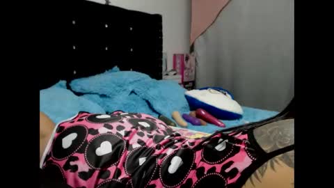 Snapshot of myrandafliiers chatting on October 2025 12:44:02 AM myranda online show from October 2025 12:44:02 AM