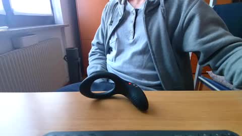 Snapshot of mysecr3tsins chatting on December 2024 10:08:02 AM Ben online show from December 2024 10:08:02 AM